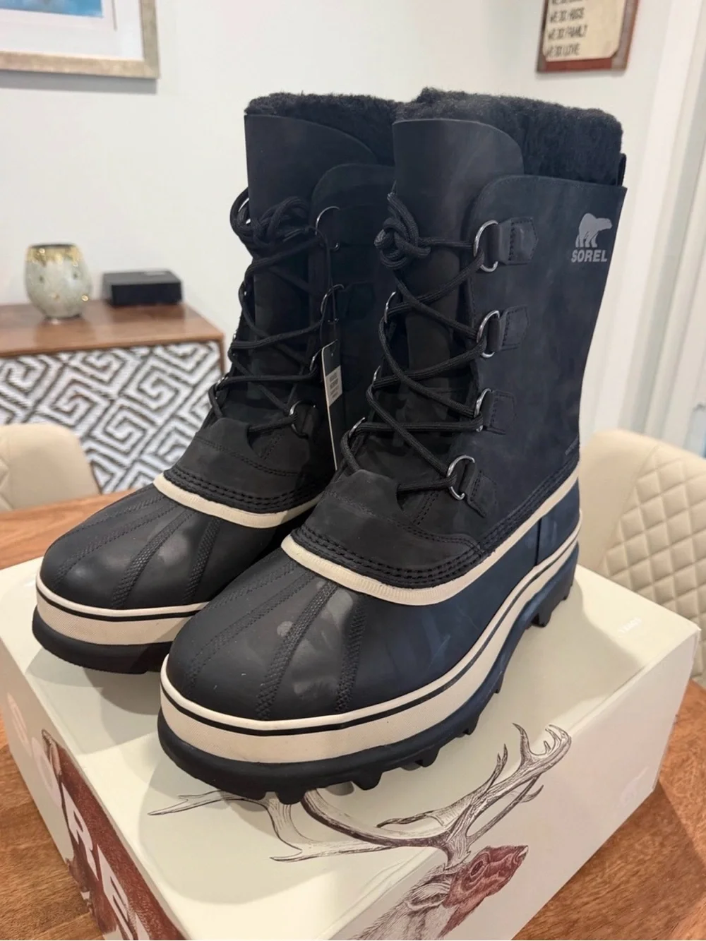 Sorel Caribou WP Black and Cream Snow & Rain Lace-Up Boots Size 10M/11.5W BNIB